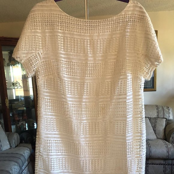 Banana Republic Dresses & Skirts - Banana Republic Off White Dress-Size Medium